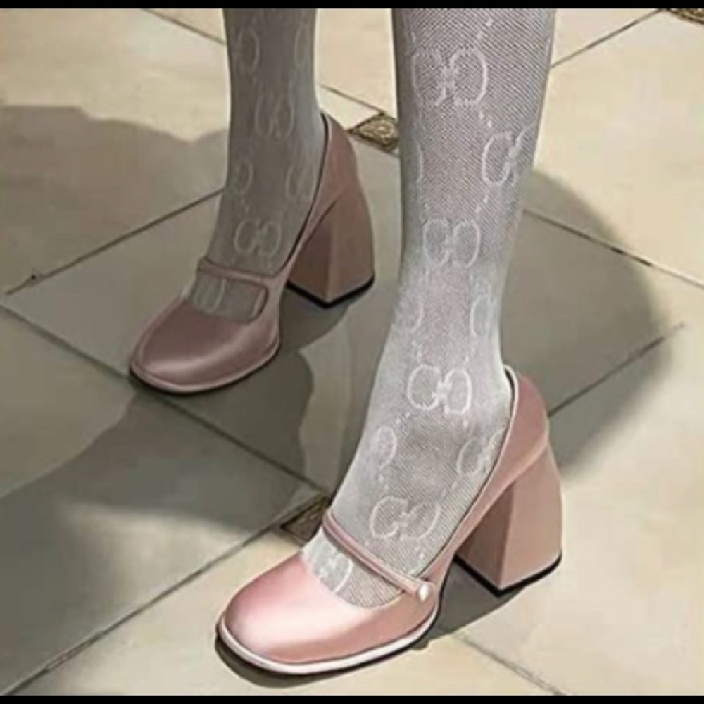 Unique girly block heel Mary Jane pumps in light pink